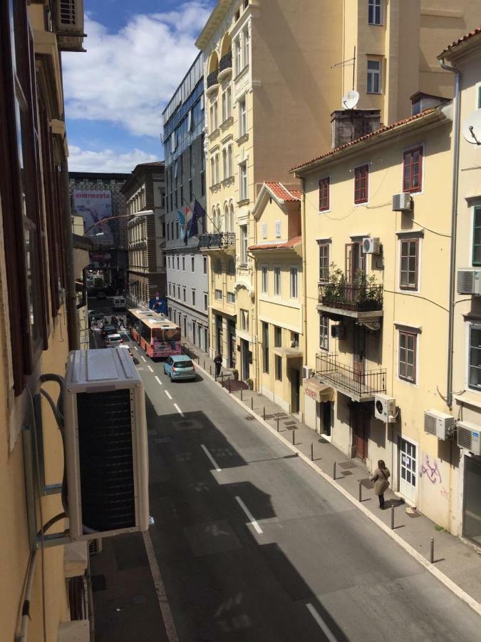 Apartman Licia Rijeka Extérieur photo